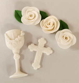 Cukrová dekorácia Kalich, ružičky a krížik